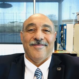 Meet your Posher, Ronald